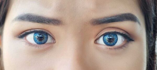 chicbluebotheyes2 Chic Blue Colored Contacts